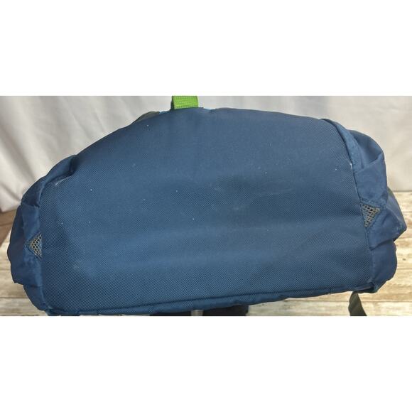 PATAGONIA FUEGO 32L Hiking Camping Backpack Day Hike Teal Navy - Picture 5 of 16